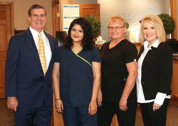 Chiropractor Peoria IL Jerry Carter with Team Chiropractor Peoria IL Jerry Carter with Team